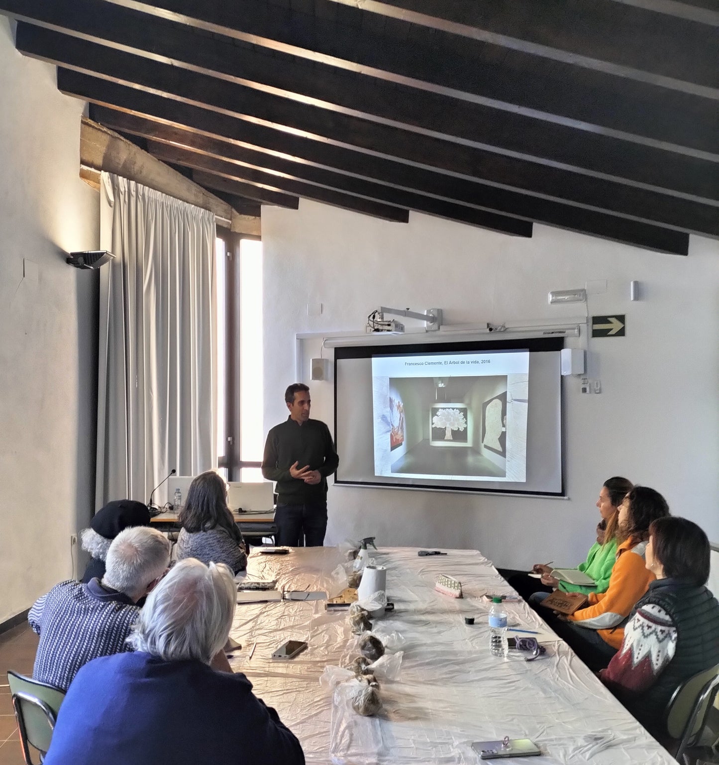 Manos en la Tierra: Experiencia creativa entre arcilla y plantas + Brunch