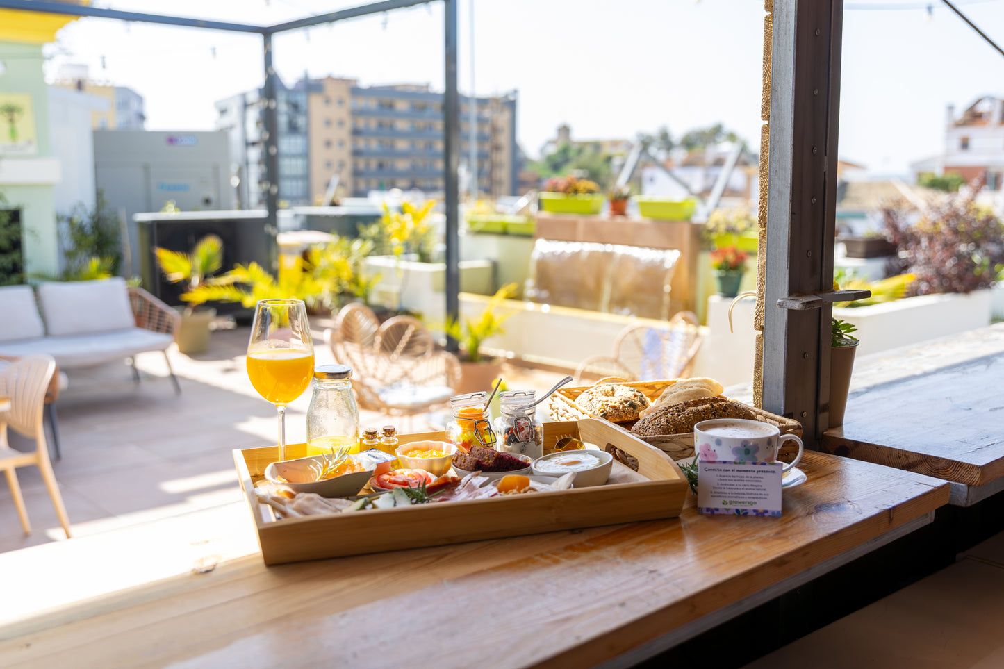 Brunch + Oasis